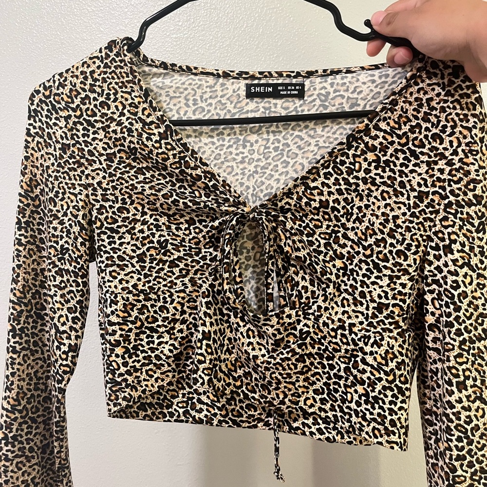 Shien leopard crop top